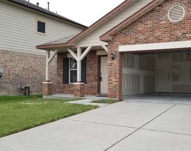 2039 Beacon Chase Ct - Photo Thumbnail 2