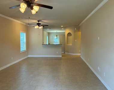 2039 Beacon Chase Ct - Photo Thumbnail 11