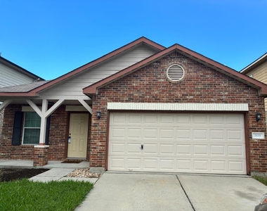 2039 Beacon Chase Ct - Photo Thumbnail 1