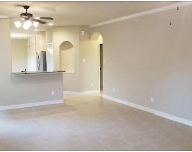 2039 Beacon Chase Ct - Photo Thumbnail 12