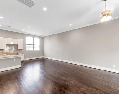 4609 Nett Street - Photo Thumbnail 8