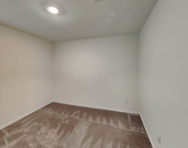 24126 Sonoran Heights Court - Photo Thumbnail 10