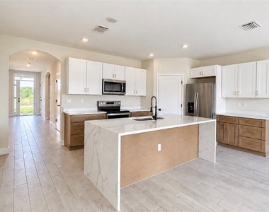 5215 Butte Street - Photo Thumbnail 13