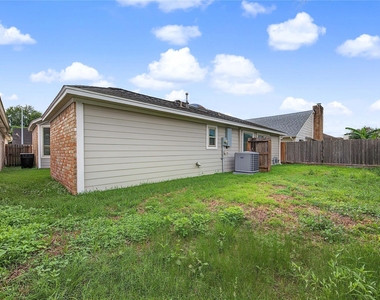 9606 Sandstone Street - Photo Thumbnail 40