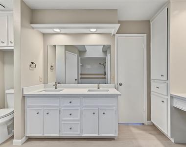9606 Sandstone Street - Photo Thumbnail 36