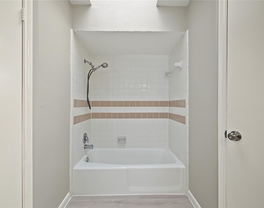 9606 Sandstone Street - Photo Thumbnail 30