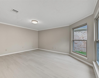 9606 Sandstone Street - Photo Thumbnail 19
