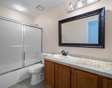 7035 Redwood Falls Drive - Photo Thumbnail 9