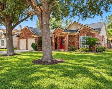 7035 Redwood Falls Drive - Photo Thumbnail 20