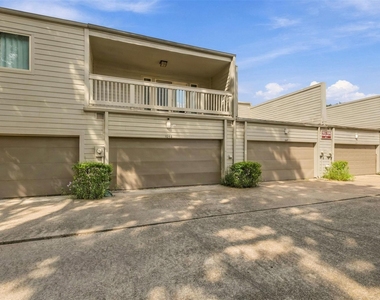 1646 Prairie Mark Lane - Photo Thumbnail 19