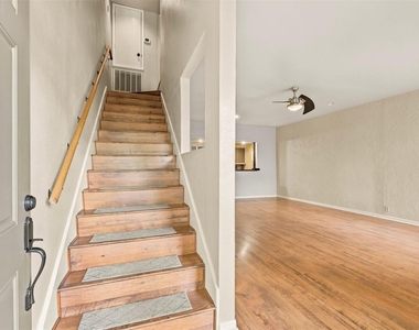 1646 Prairie Mark Lane - Photo Thumbnail 1