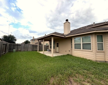 2810 Seabold Drive - Photo Thumbnail 22