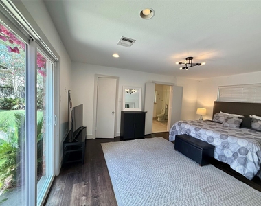 5638 Grape Street - Photo Thumbnail 14