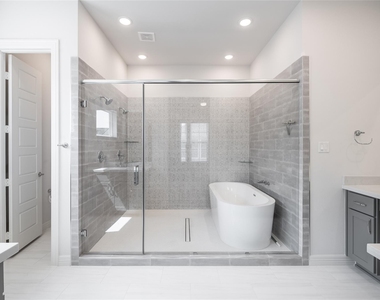 10915 Upland Retreat Drive - Photo Thumbnail 15