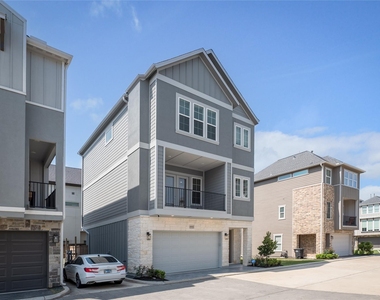 10915 Upland Retreat Drive - Photo Thumbnail 1