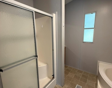 30841 Clyde Lane - Photo Thumbnail 5