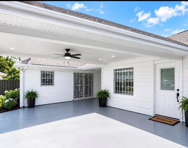 6443 Lawndale Street - Photo Thumbnail 31