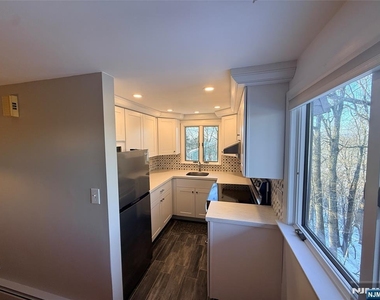 237 Buena Vista - Photo Thumbnail 14