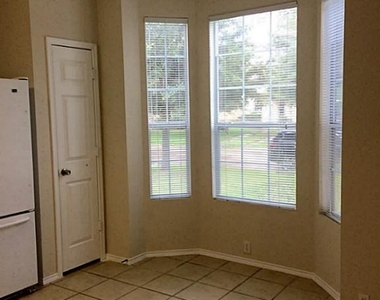 23826 Single Oak Street - Photo Thumbnail 2