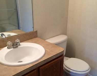 23826 Single Oak Street - Photo Thumbnail 17