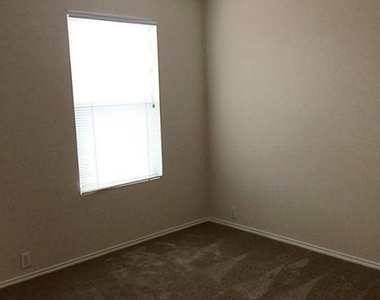 23826 Single Oak Street - Photo Thumbnail 20