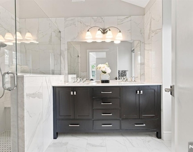 227 Lafayette - Photo Thumbnail 26