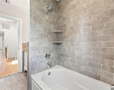 227 Lafayette - Photo Thumbnail 19