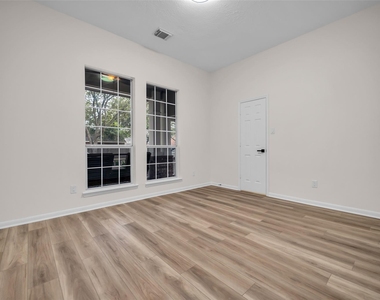 3906 Inglewood Circle - Photo Thumbnail 20