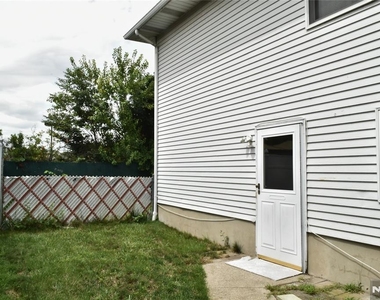 28 Elmhurst - Photo Thumbnail 1