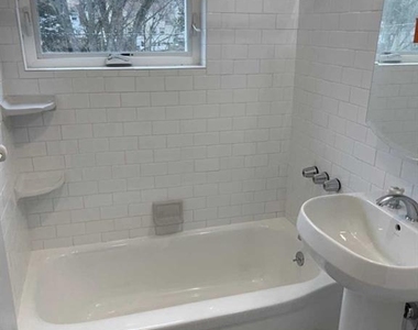 70 Beverly - Photo Thumbnail 8