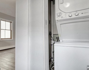 101 Carlton - Photo Thumbnail 12