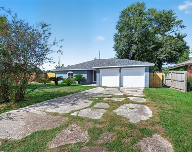 15911 Dunman Lane - Photo Thumbnail 1