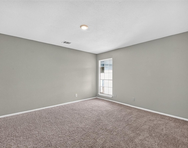 15911 Dunman Lane - Photo Thumbnail 17