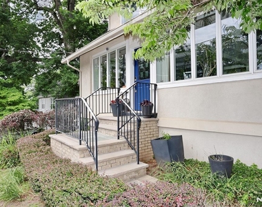 127 Howard - Photo Thumbnail 1