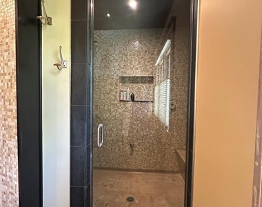 127 Howard - Photo Thumbnail 28