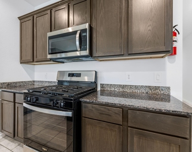 7530 Cynomys Court - Photo Thumbnail 6