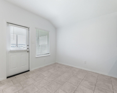 7530 Cynomys Court - Photo Thumbnail 9