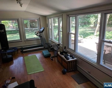 373 Franklin - Photo Thumbnail 12