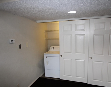 2300 Old Spanish Trail - Photo Thumbnail 6