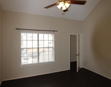 2300 Old Spanish Trail - Photo Thumbnail 16