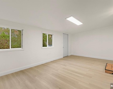 32 Beechwood - Photo Thumbnail 9