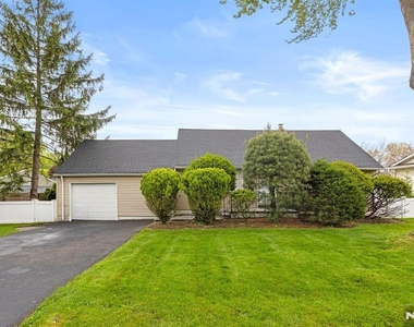 32 Beechwood - Photo Thumbnail 21