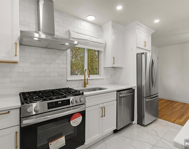 32 Beechwood - Photo Thumbnail 1