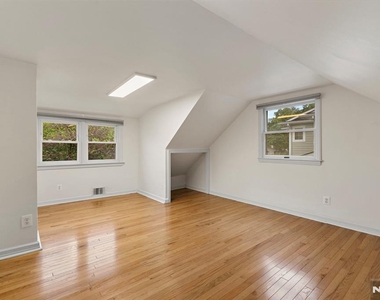 32 Beechwood - Photo Thumbnail 15