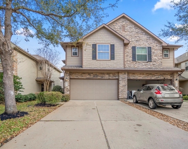 6419 Calgary Woods Lane - Photo Thumbnail 46