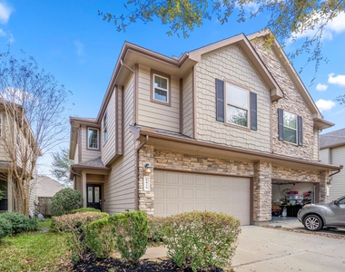 6419 Calgary Woods Lane - Photo Thumbnail 3