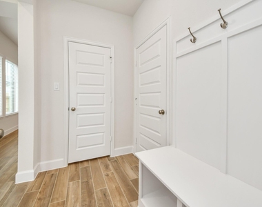 27315 Scarlet Paint Brush Drive - Photo Thumbnail 23