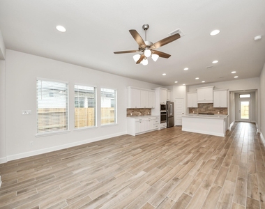 27315 Scarlet Paint Brush Drive - Photo Thumbnail 6