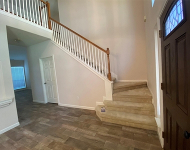 7626 Brighton Knolls Lane - Photo Thumbnail 18