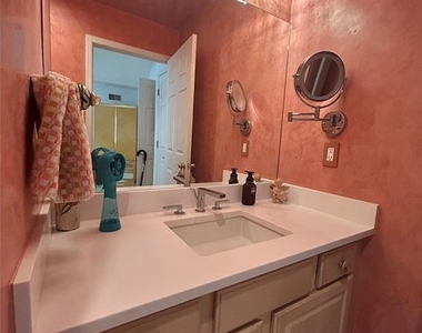 302 Grand Ridge - Photo Thumbnail 40